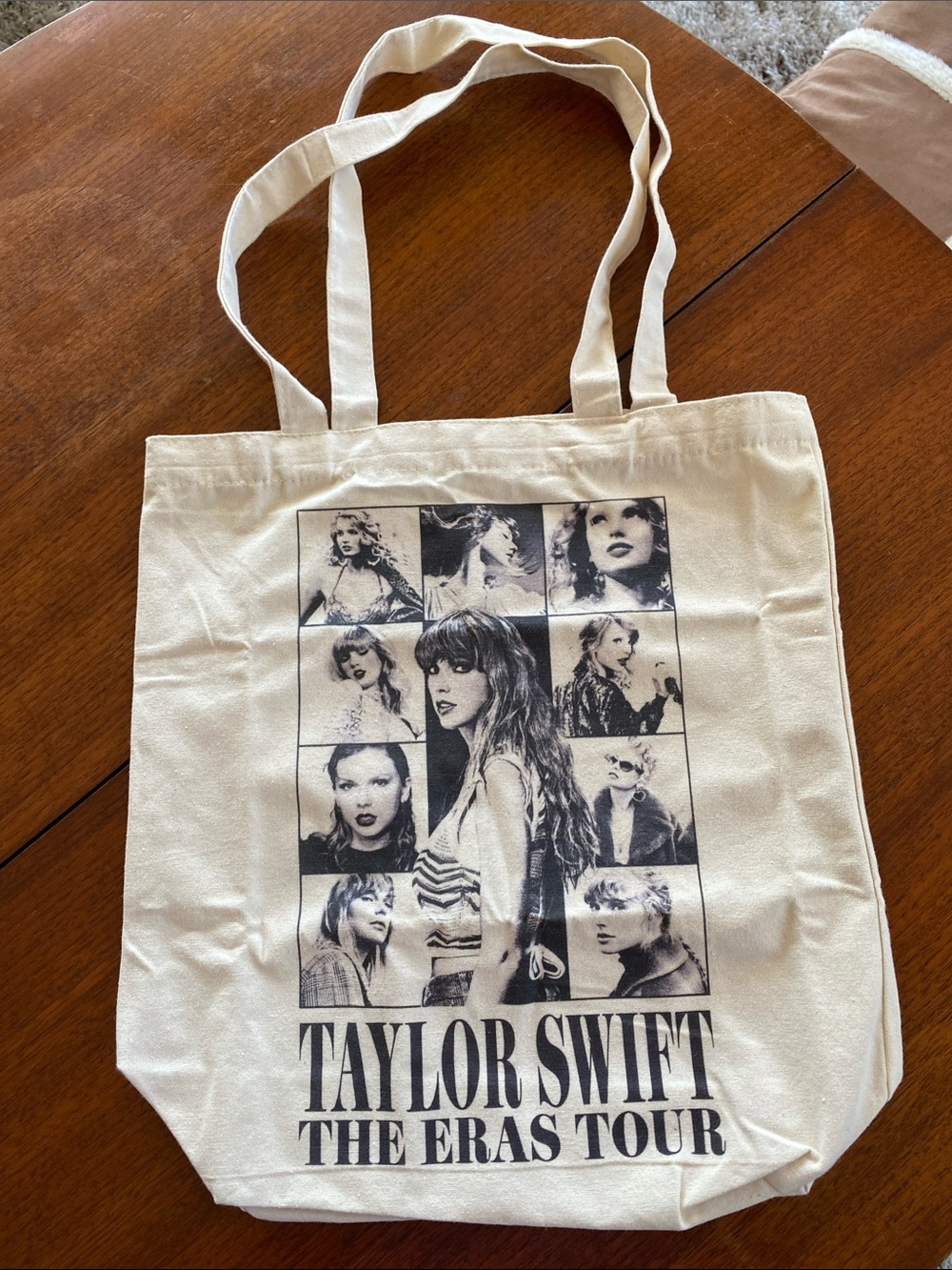 Taylor Swift  Canvas Tote Bag in Cream with Graphic Print